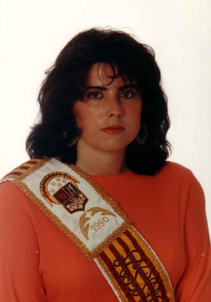 Madrina mayor almogávares villena 1990