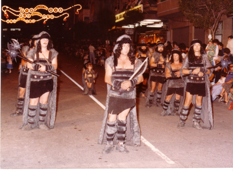 Salvajes en la procesión de 1978