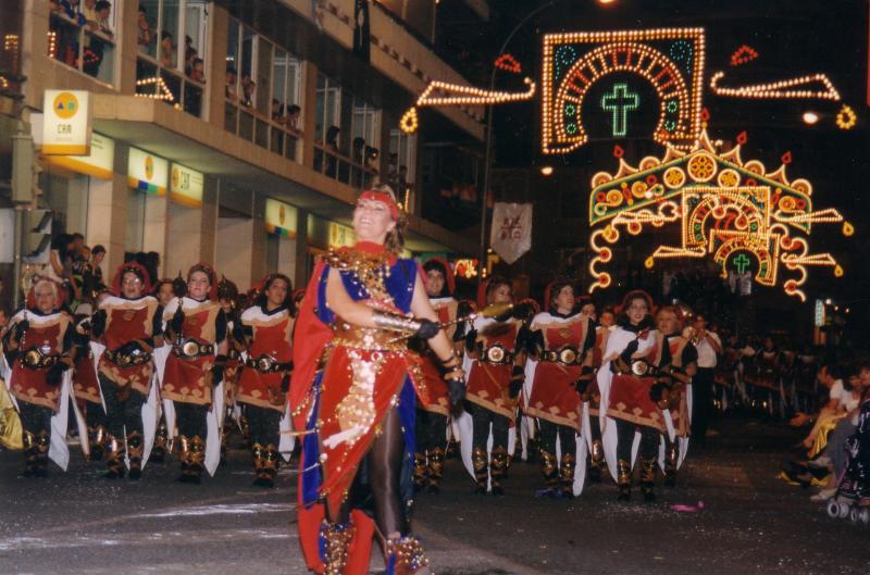 Primer premio cabo femenino bando cristiano año 1998
